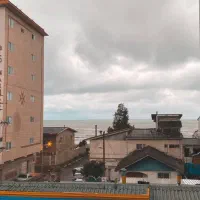 آپارتمان-ساحلی-96متری-سنددار-خیابان-معلم-ساحلی