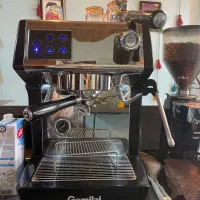 اسپرسوساز نیمه صنعتی(متصل به آب شهر)