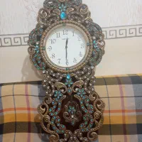 ساعت د ی و ا ر ی