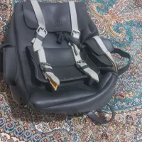 تعدادی کیف فروشی