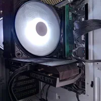 یک عدد سی پی یو i5 12400 به همراه فن ARGB