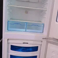 یخچال نیم فریزر کاملا سالم در حد نو|یخچال و فریزر|مرند, |دیوار