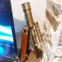 گلگسیونی|کلکسیون اشیاء عتیقه|میاندوآب, |دیوار