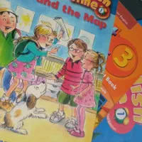 کتاب های زبان first و english