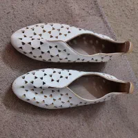 کفش و کاپشن|کیف، کفش، کمربند|خوی, |دیوار