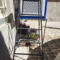 چهار پایه فلزی