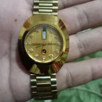 ساعت رادو تخم مرغی در حد نو