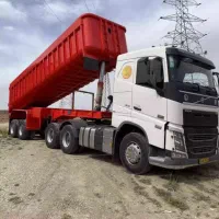 حمل سنگ آهن