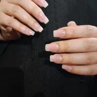 مدل برای کاشت ناخن میخوام تازه کار نیستم|خدمات آرایشگری و زیبایی|کرمانشاه, |دیوار