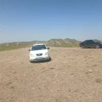۹۳۳ متر زمین