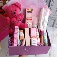 پک آرایشی فقط 300هزار تومن روز دختر هدیه