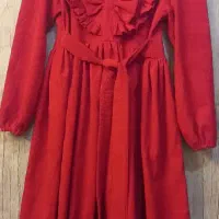 پیراهن یلدایی وچند دست لباس دخترانه همه در حد نو