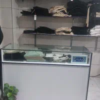 میز ویترین ،پیشخوان مغازه