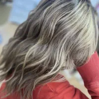 خدمات تخصصی زیبایی و اکستنشن مو آناهیتا|خدمات آرایشگری و زیبایی|صدرا-فارس, فاز ۱|دیوار