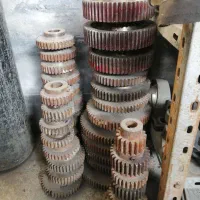 موتور گیربکس غلطک آهنی وروکش لاستیکچرخ دنده|ابزارآلات|شهرضا, |دیوار