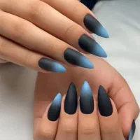 خدمات کاشت ناخن ( تخفیف کاملا محدود)