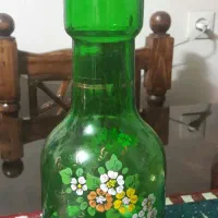 تعدادی ظروف قدیمی کاملا سالم