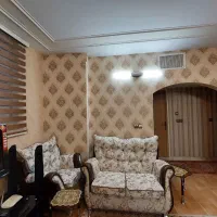 مبل دست دو راحتی سالم|مبلمان خانگی و میز عسلی|اصفهان, باغ زرشک|دیوار