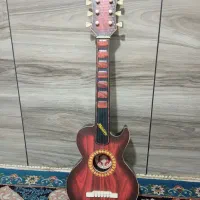 گیتار در حد نونو فقط کارتن ندارم