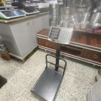 باسکول دیجیتال تاشو  ۱۸۰ کیلو