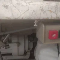 دوعدد چرخ صنعتی و یک عددسردوز سه نخ پروانه|چرخ خیاطی و ریسندگی|اسفراین, |دیوار