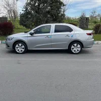 تارا وی ۴ اتومات تیتان