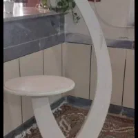 زیر تلویزیونی و ساعت