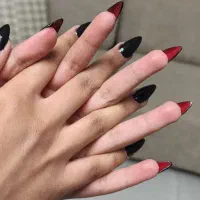 نیازمند مدل برای انجام خدمات ناخن