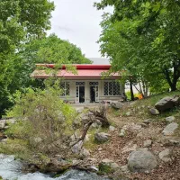 اجاره ویلا باغ در بهترین لوکیشن شیوند|اجارهٔ کوتاه‌مدت ویلا و باغ|دزپارت, |دیوار