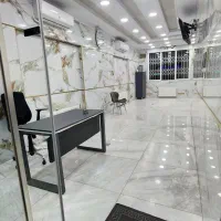 رهن کامل مغازه شیک بر گلبرگ شرقی نبش دردشت