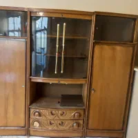 کمد با ویترین