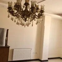 یک عددلوسترنوبسیارزیبا کامل بالامپ|لوستر و چراغ آویز|ساوه, |دیوار