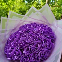 دسته گل رز مصنوعی