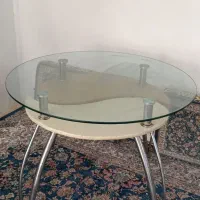 میز ناهارخوری شیشه‌ای گرد