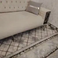 مبل راحتی بسیار شیک زیبا طوسی و کرم تخت شو ۴۵ملیون|مبلمان خانگی و میز عسلی|پاکدشت, پاکدشت (مامازند)|دیوار