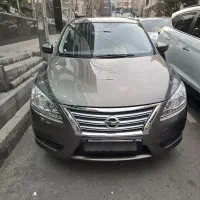 نیسان سنترا (سیلفی)