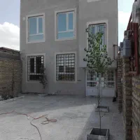 خانه حیاط دار شاهنامه