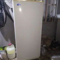 یخچال تمام فریزر سالم و پلمپ