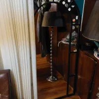 آیینه ایستاده