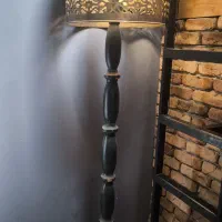 آباژور پایه بلند