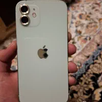 ایفون بسیار‌ تمیز درحد نو