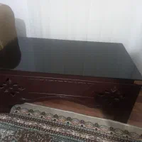 میزجلومبلی وعسلی