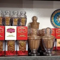 زعفران و پودر زعفران هل و دارچین