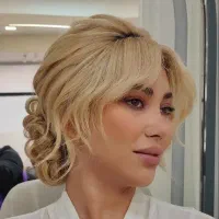 میکاپ و شینیون با تخفیفات یلدایی|خدمات آرایشگری و زیبایی|مشهد, سید رضی|دیوار