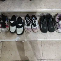 کفش پسرونه دخترونه