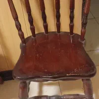 صندلی چوبی پایه کوتاه محکم