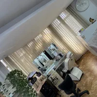 پرده، مبل ۴ نفره، صندلی اوپن بوفه کانتر