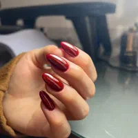 خدمات کاشت ناخن و مژه