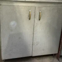 دو عدد کابینت دو در فلزی ضخیم