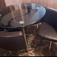 میزو صندلی غذاخوری ۴نفره کم جا|میز و صندلی غذاخوری|کرمان, |دیوار